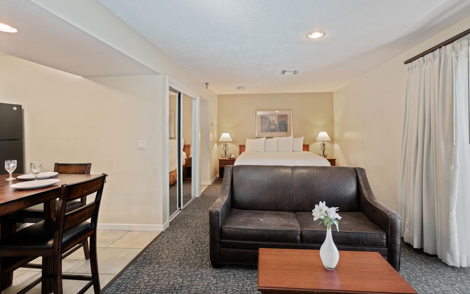 Chase Suite Hotel Rocky Point Tampa Exterior photo