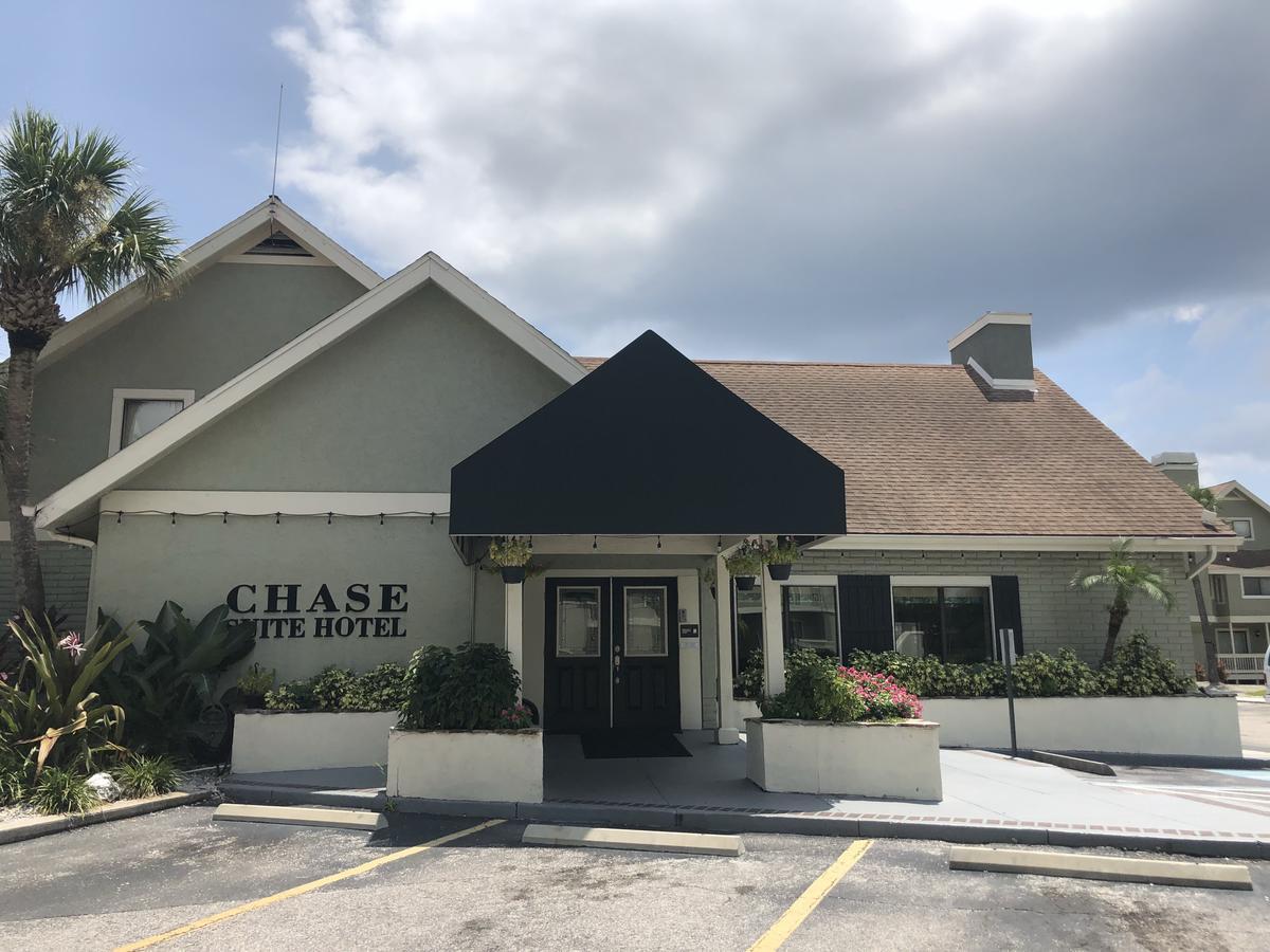 Chase Suite Hotel Rocky Point Tampa Exterior photo
