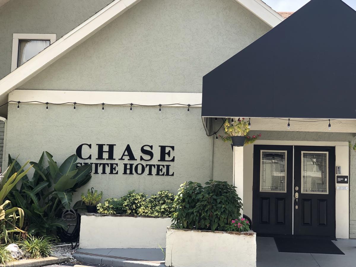 Chase Suite Hotel Rocky Point Tampa Exterior photo