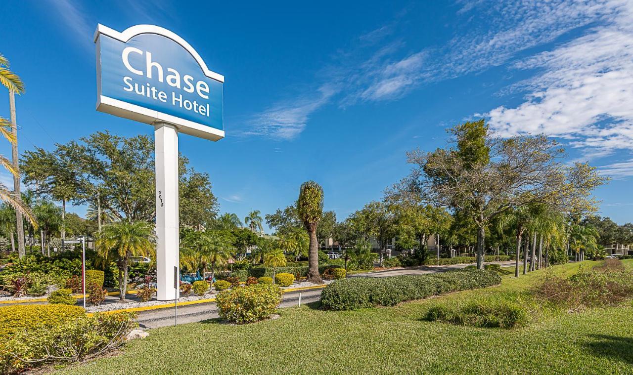 Chase Suite Hotel Rocky Point Tampa Exterior photo